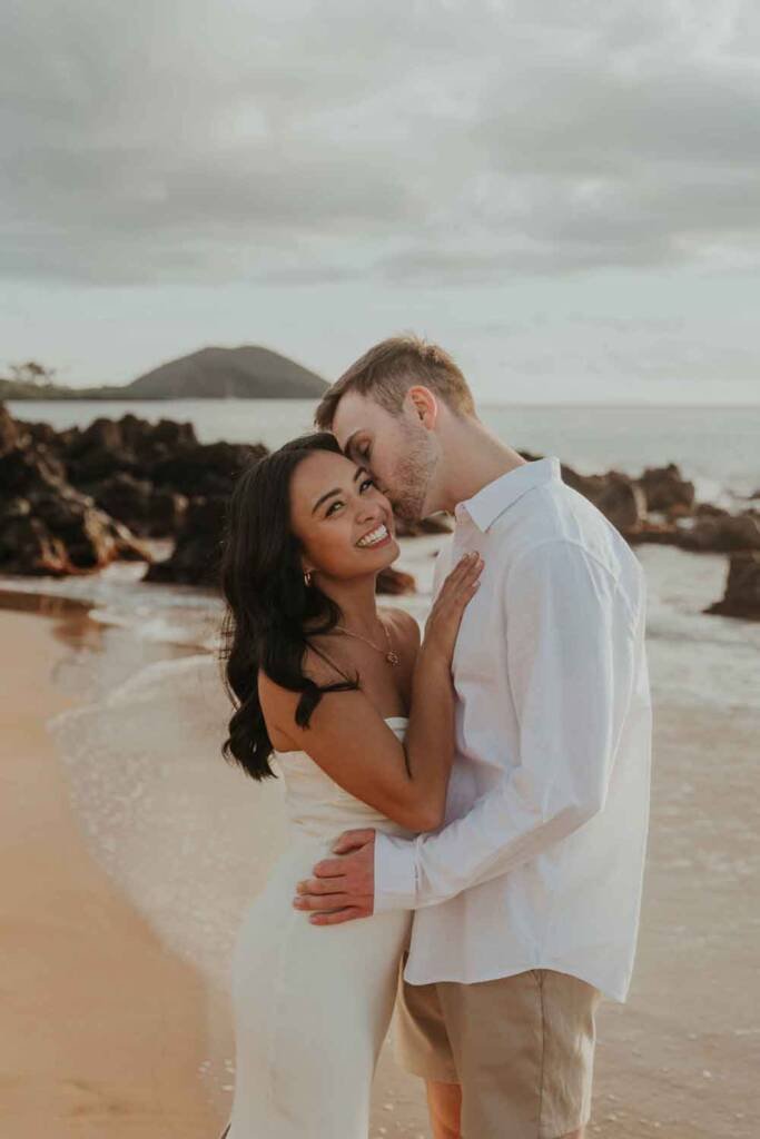 Hawaii engagement photos