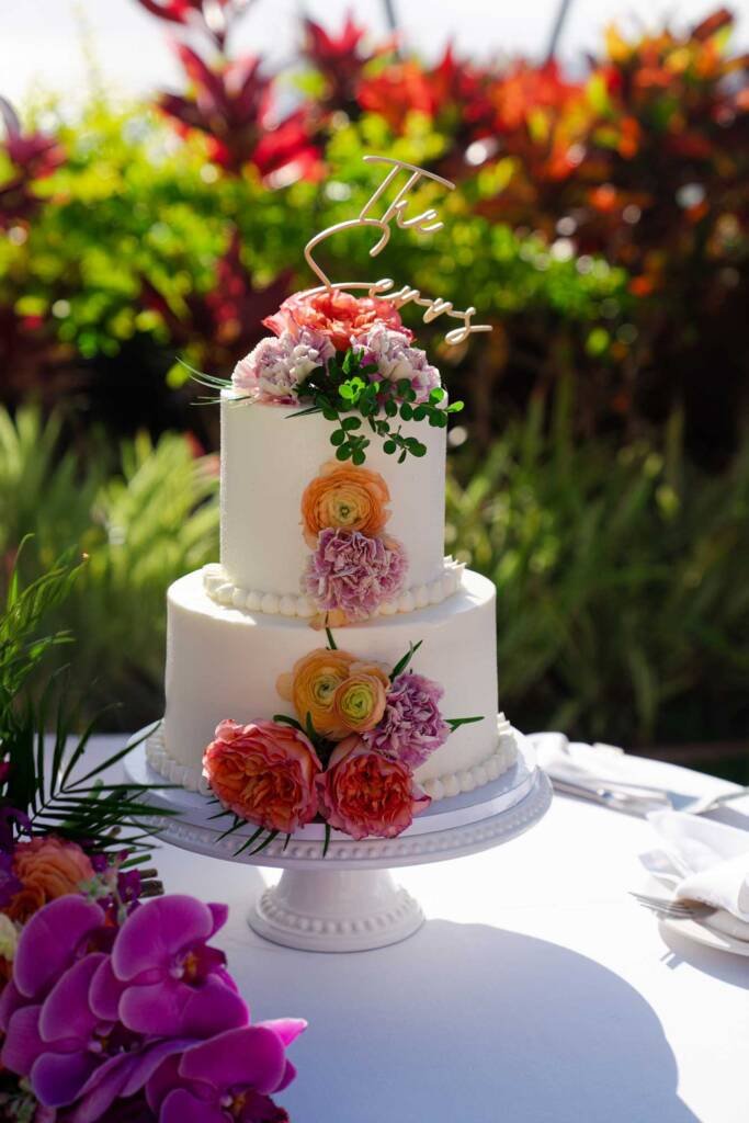 maui wedding cake