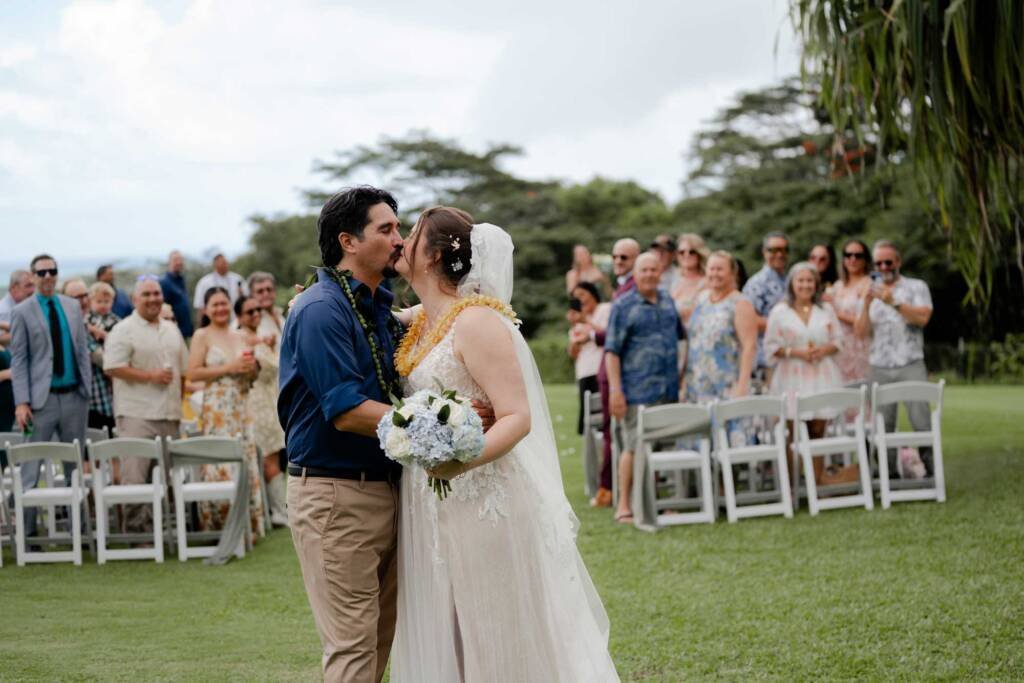 oahu wedding ceremony captured by our oahu photographers
